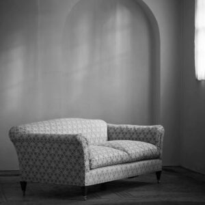 Q20 – Two seater tub chair